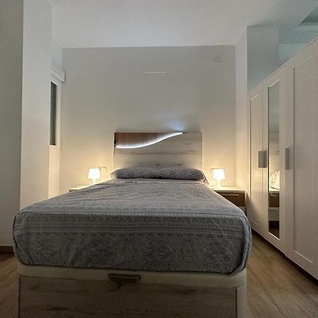 Sky Garden Malaga Centro Apartment Bagian luar foto