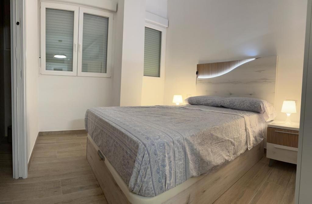 Sky Garden Malaga Centro Apartment Bagian luar foto