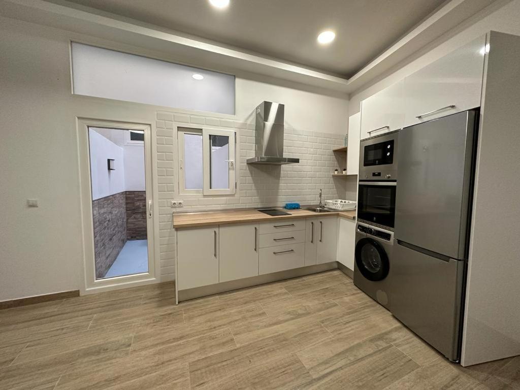 Sky Garden Malaga Centro Apartment Bagian luar foto