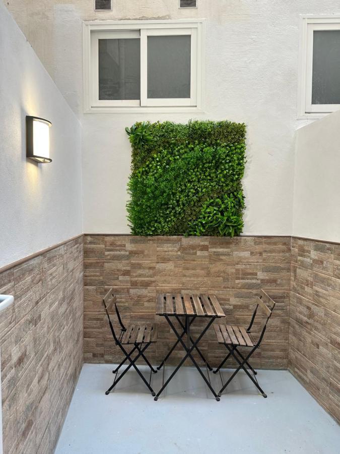 Sky Garden Malaga Centro Apartment Bagian luar foto
