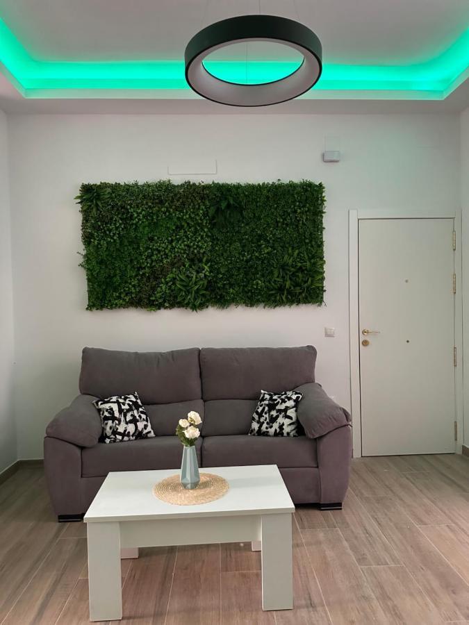 Sky Garden Malaga Centro Apartment Bagian luar foto